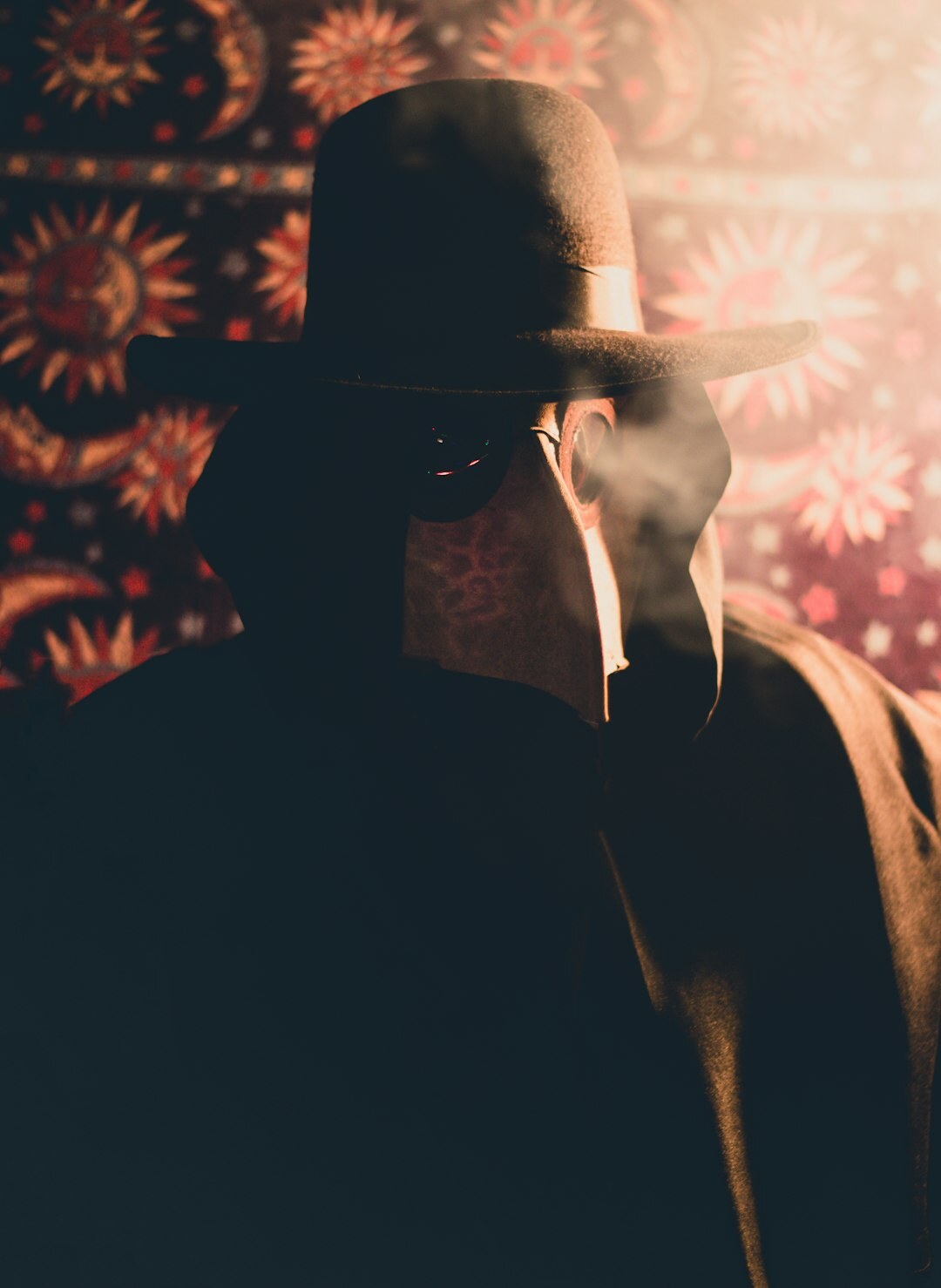 detective searching clues